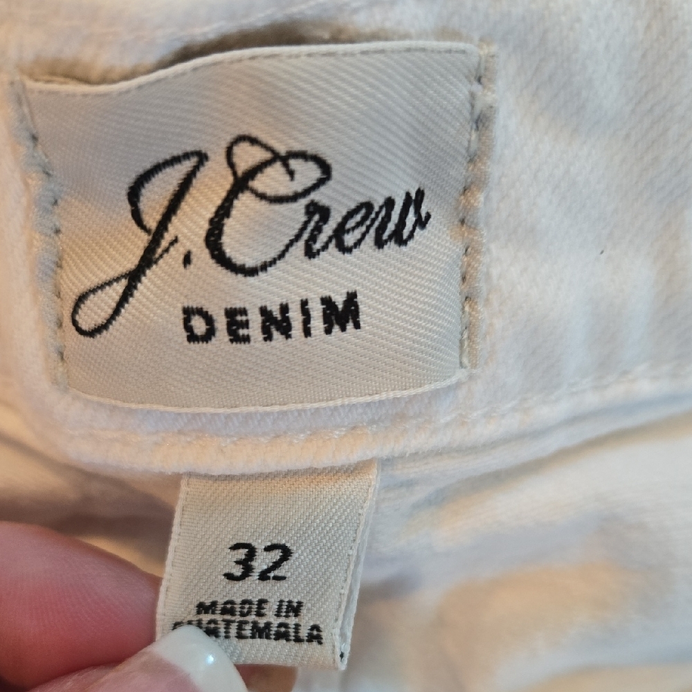 J. Crew Denim in Classic White - Picture 2 of 6